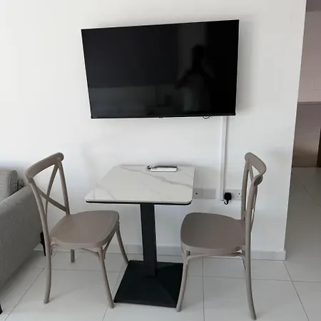 Lux Business *